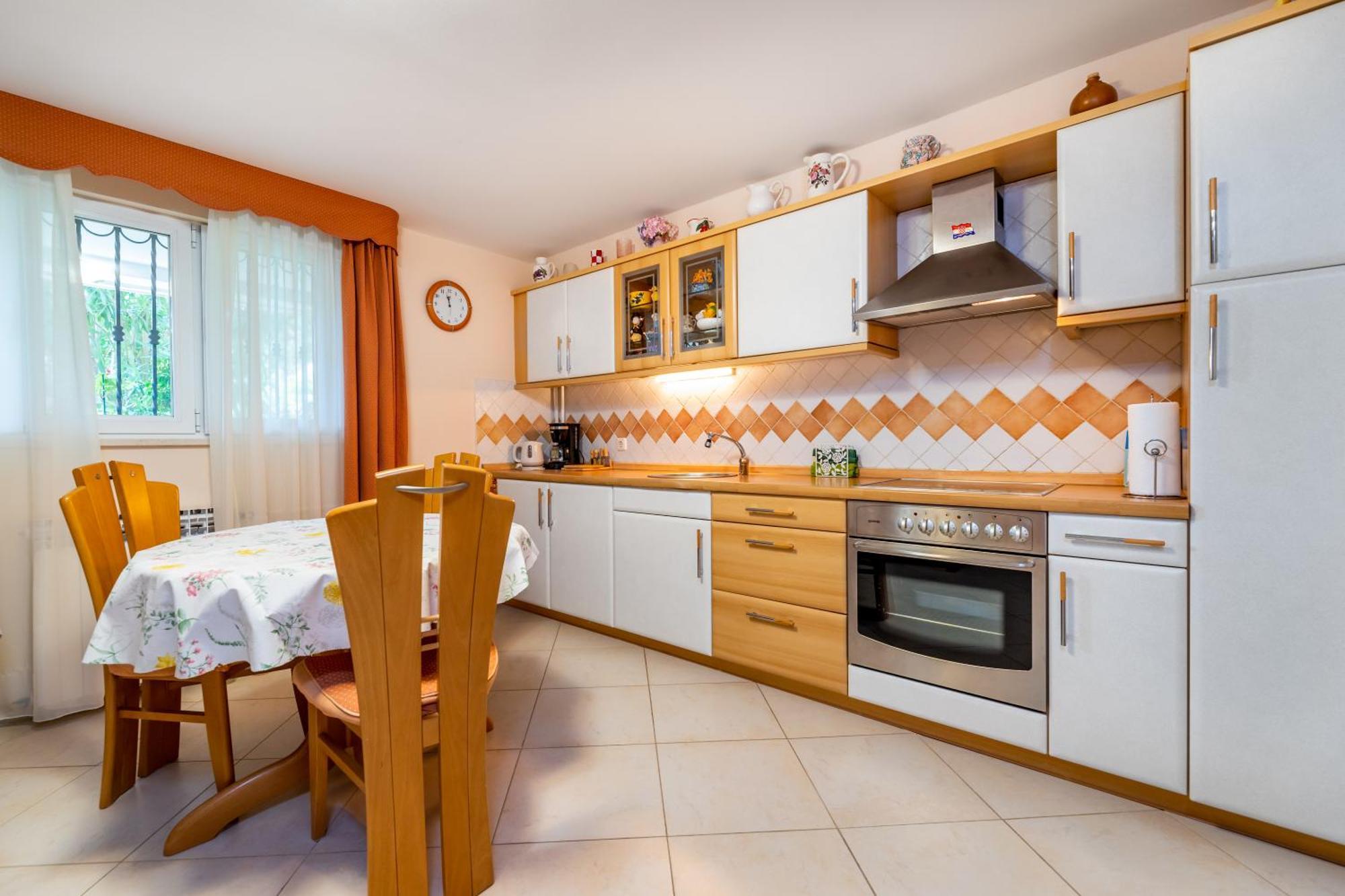 Apartments Nadica Baska  Luaran gambar