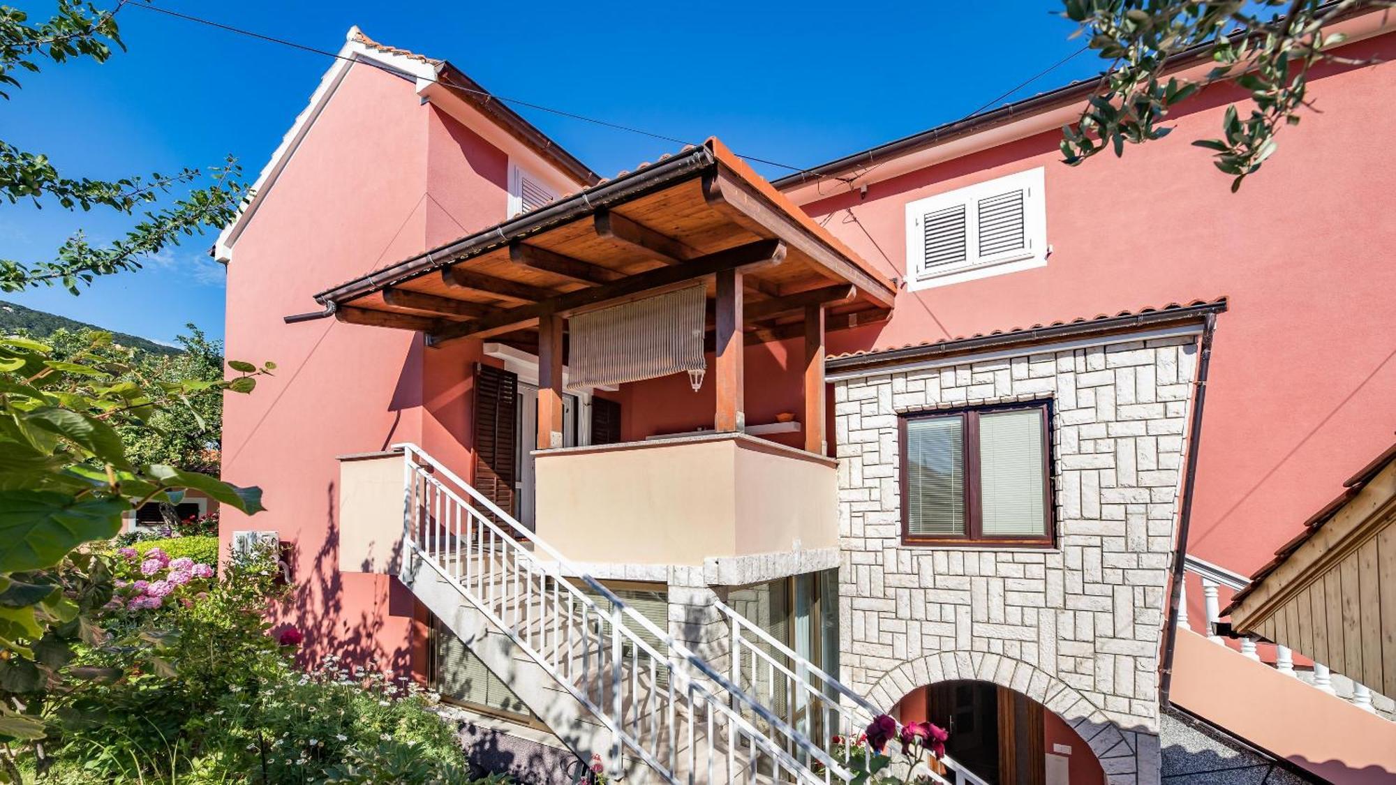 Apartments Nadica Baska  Luaran gambar